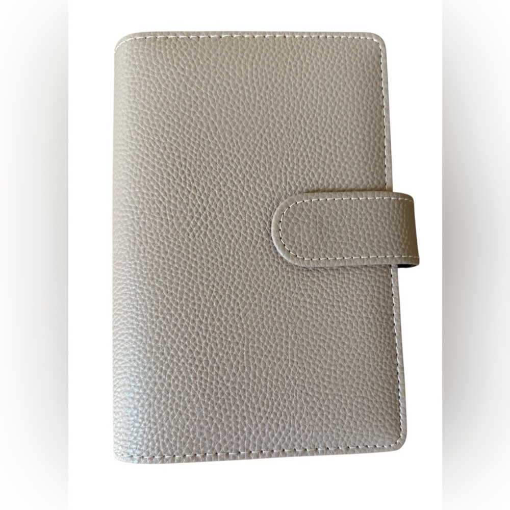 NWOT Padded Pebbled Leather Personal Size Planner/Budget Binder